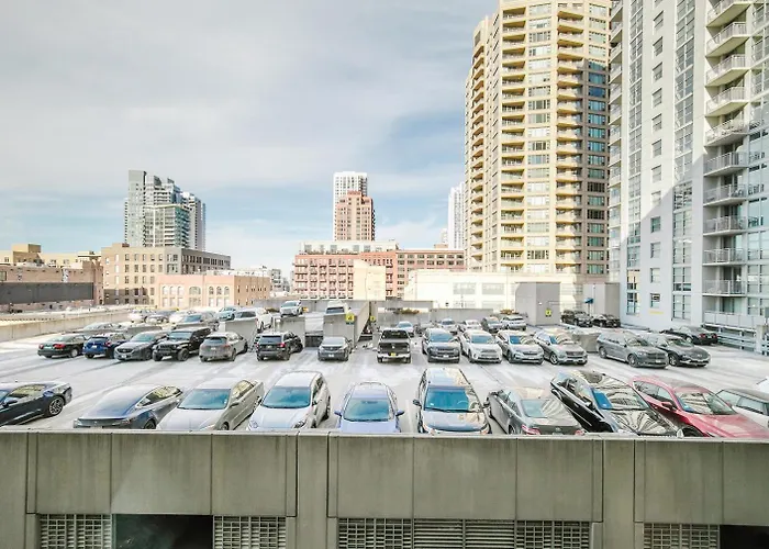 Blueground West Loop Pool Gym Nr Willis Chi-1180 Apartment