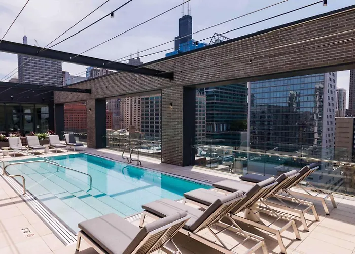 Apartment Blueground West Loop Pool Gym Nr Willis Chi-1180