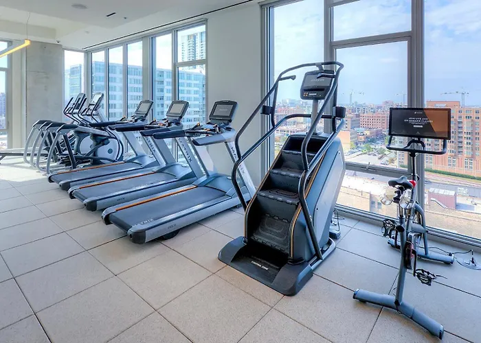 Apartment Blueground West Loop Pool Gym Nr Willis Chi-1180